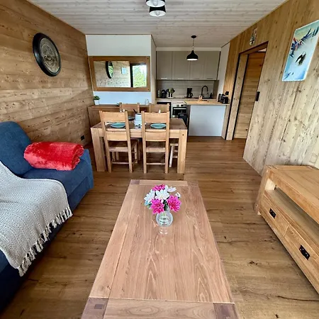 Apartment Le Petit Chalet, Charme Des Sommets *