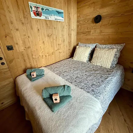 Apartment Le Petit Chalet, Charme Des Sommets